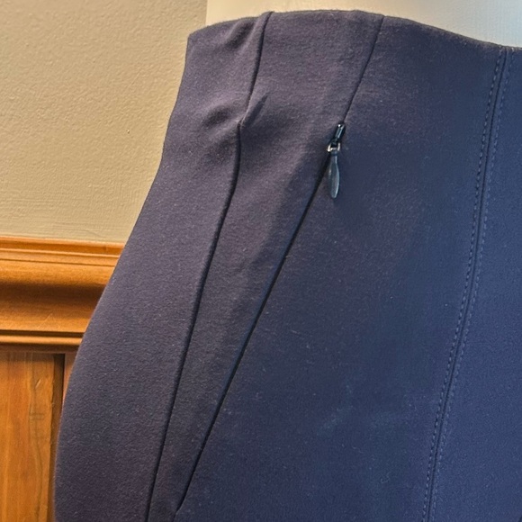 Loft navy sz S Tall women’s pull on flat front stretch slacks, pants, small slim - Picture 6 of 11